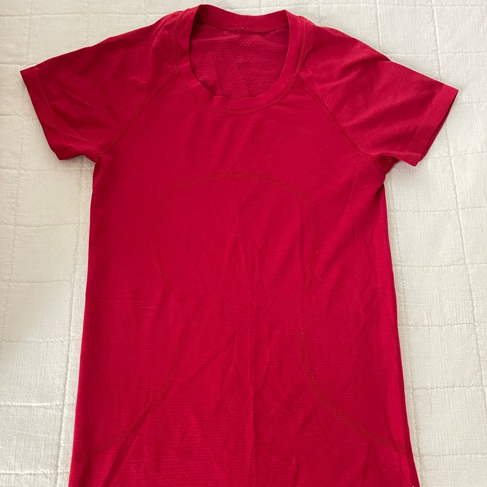 lululemon short sleeve swiftly